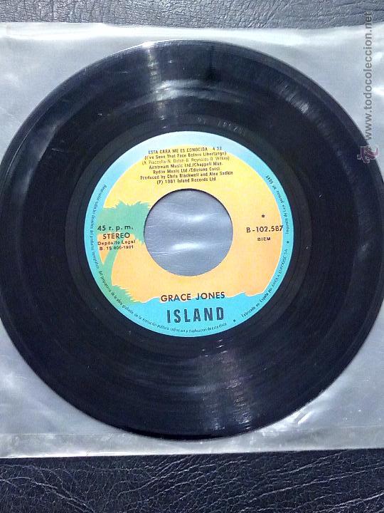 Discos de vinilo: SINGLE GRACE JONES - DEMOLITION MAN - ARIOLA 1981. - Foto 4