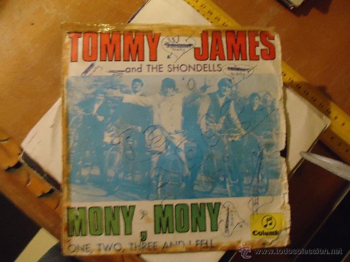 Discos de vinilo: peque&ntilde;o disco single - tomy james - Foto 1