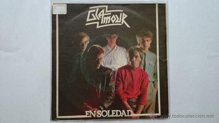 Discos de vinilo: GLAMOUR - EN SOLEDAD / ELLA QUIERE MAS (1981) - Foto 1