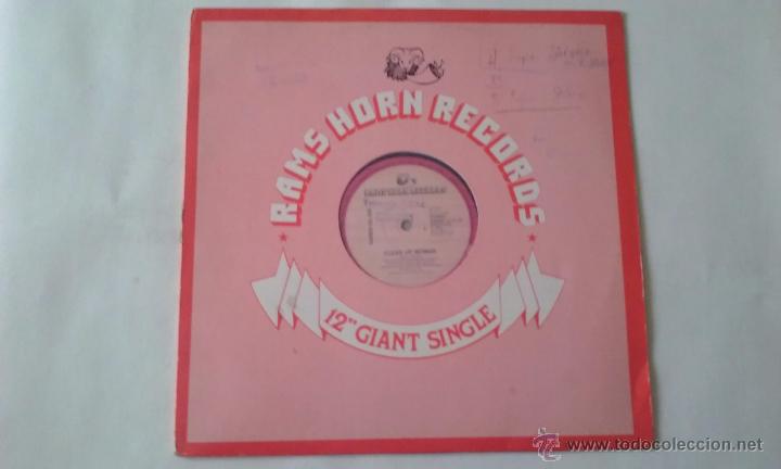 Discos de vinilo: Karen Silver - Clean Up Woman - 1982 - Foto 1