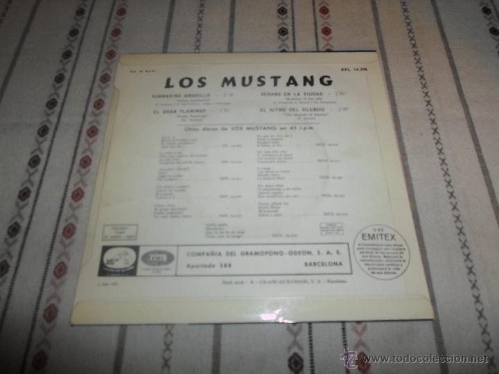 Discos de vinilo: LOS MUSTANG - SUBMARINO AMARILLO - Foto 2