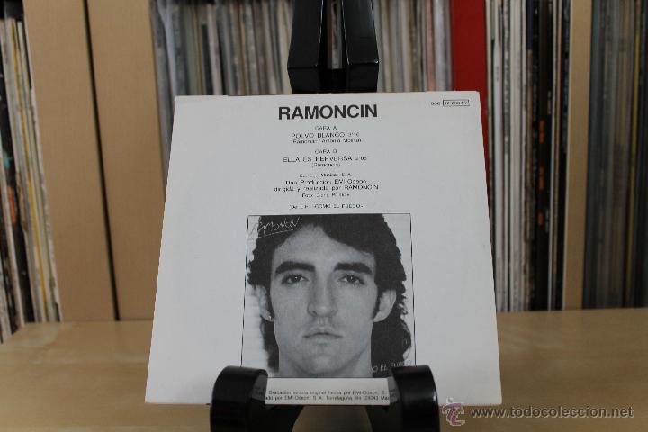 Discos de vinilo: RAMONCIN SG POLVO BLANCO 80S PROMO - Foto 2