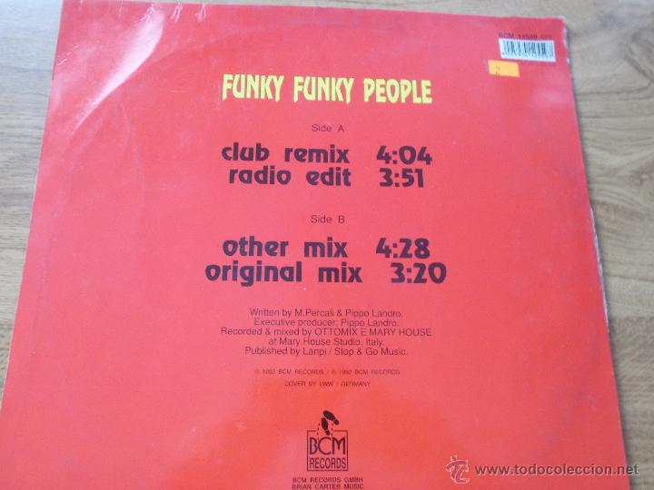Discos de vinilo: FUNKY FUNKY PEOPLE. BLACK MACHINE MAXI 12 - Foto 3