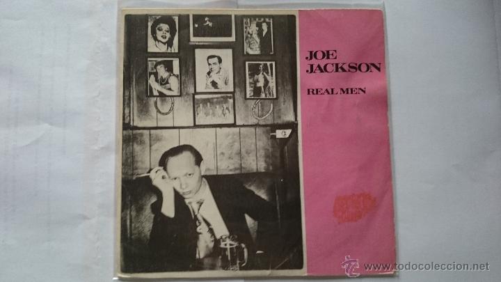 Discos de vinilo: JOE JACKSON - REAL MEN / CHINATOWN (1982) - Foto 1