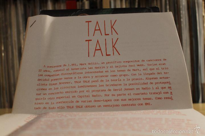 Discos de vinilo: TALK TALK SG LIVING IN ANOTHER WORLD 80'S SPAIN PROMO + HOJA RADIO