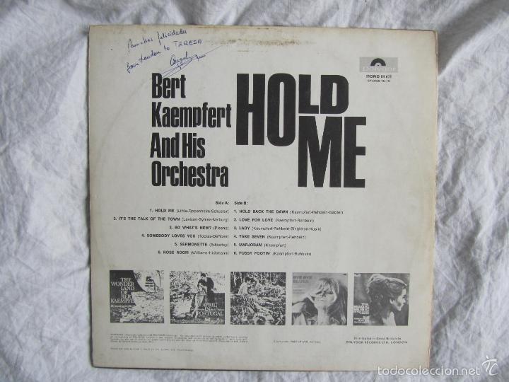 Discos de vinilo: Bert Kaempfert and His Orchestra Hold me - Foto 2