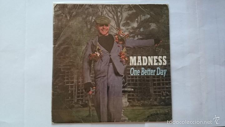 Discos de vinilo: MADNESS - ONE BETTER DAY / GUNS (1984) - Foto 1