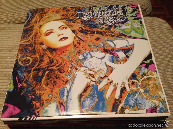 Discos de vinilo: DANIELLE DAX - TOMORROW NEVER KNOWS - MAXI UK SIRE 1990 - SYNTH POP - Foto 1