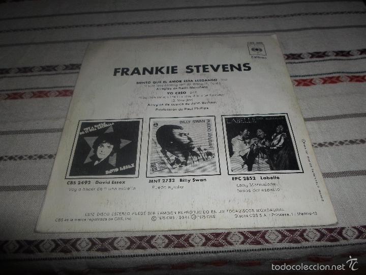 Discos de vinilo: FRANKIE STEVENS SIENTO QUE EL AMOR ESTA LLEGANDO - Foto 2