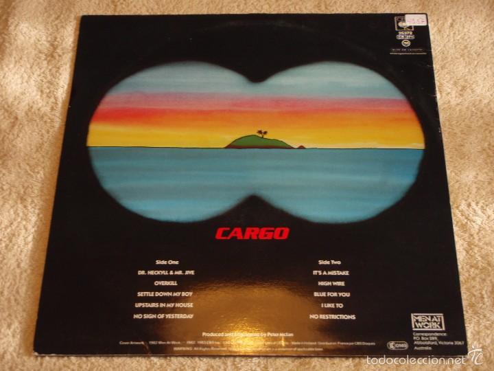 Discos de vinilo: MEN AT WORK ( CARGO ) 1982/1983 - HOLANDA LP33 CBS - Foto 2