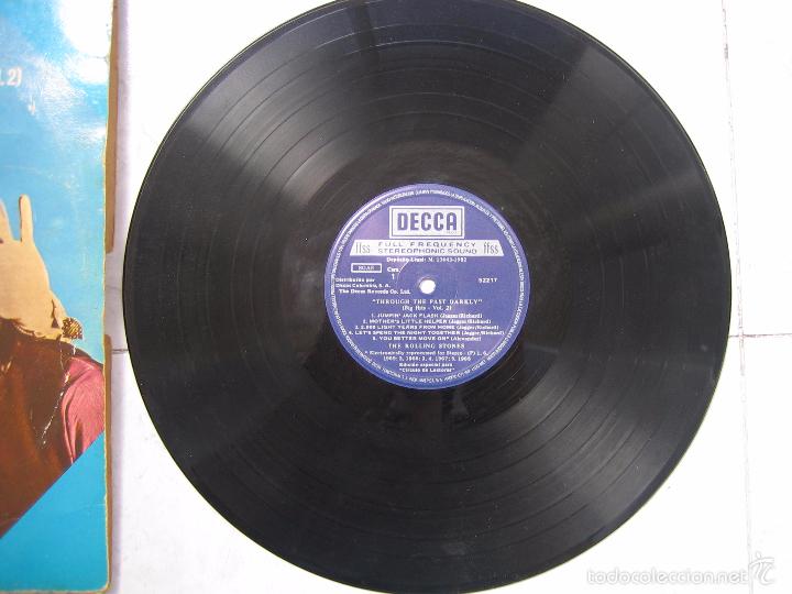 Discos de vinilo: LP ROLLING STONES. THROUGH THE PAST DARKLY 1967 - Foto 2