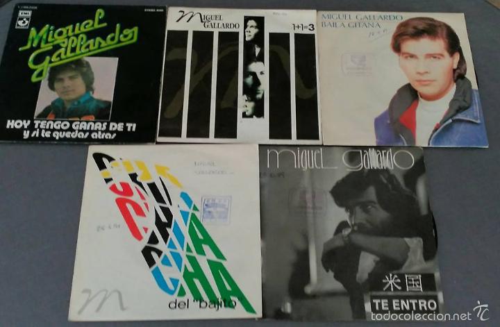 Discos de vinilo: LOTE DE 5 SINGLES DE MIGUEL GALLARDO - Foto 1