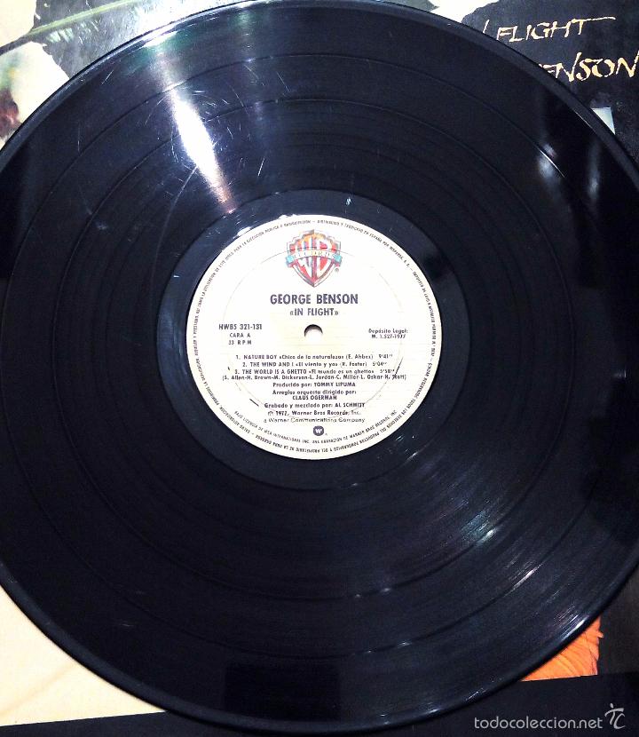 Discos de vinilo: LP GEORGE BENSON - IN FLIGHT - HISPAVOX 1977. - Foto 4