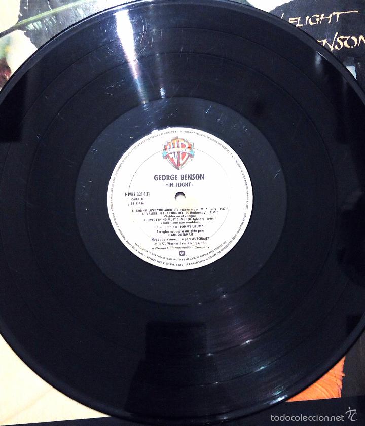 Discos de vinilo: LP GEORGE BENSON - IN FLIGHT - HISPAVOX 1977. - Foto 5