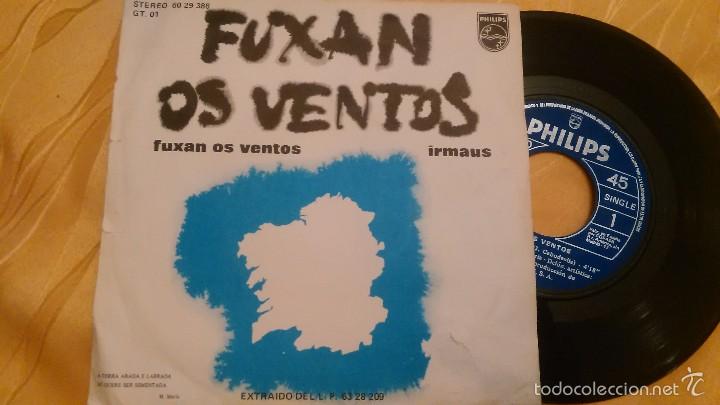 Discos de vinilo: Fuxan os ventos / irmaus single.1977 - Foto 1