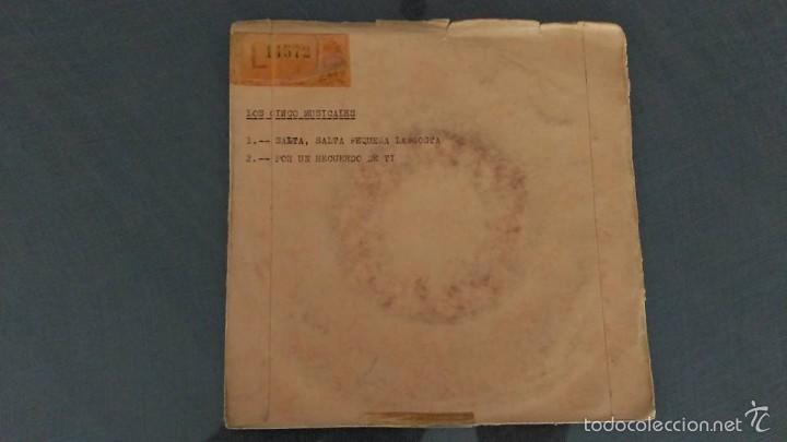 Discos de vinilo: LOTE 2 SINGLES LOS CINCOS MUSICALES - Foto 1