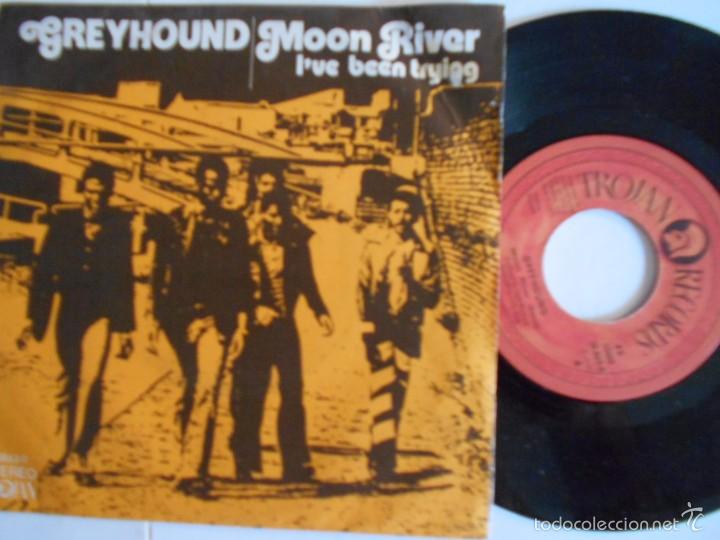 Discos de vinilo: GREYHOUND-SINGLE MOON RIVER-1972 - Foto 1