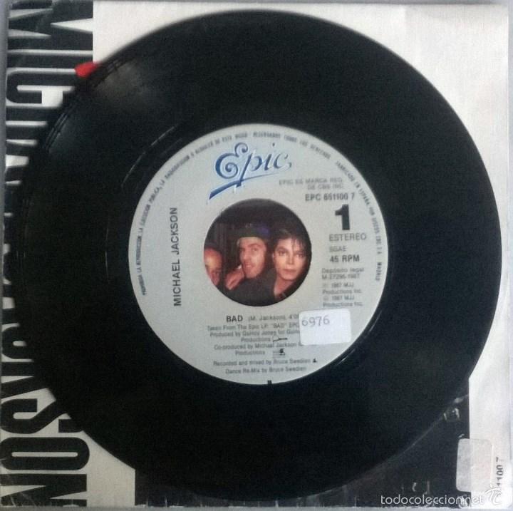 Discos de vinilo: Michael Jackson. Bad/ I can&rsquo;t help it. Epic, Spain 1987 single - Foto 3