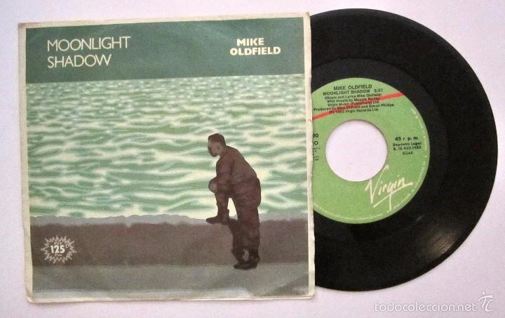 Discos de vinilo: (42) VINILO EP single MIKE OLDFIELD MOONLIGHT SHADOW - Foto 1