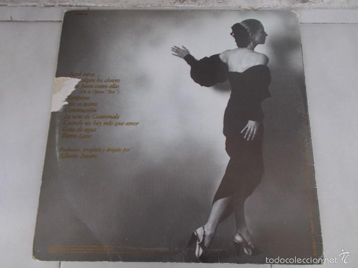 Discos de vinilo: NACHA GUEVARA - Aqu&iacute; estoy - LP - 1981 - Foto 2