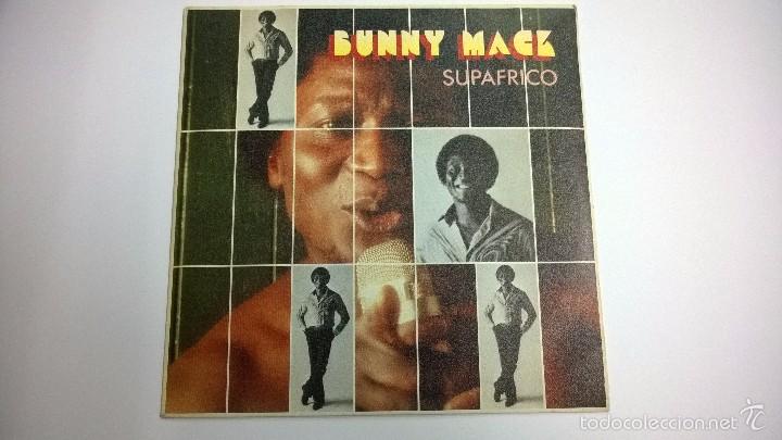 Discos de vinilo: Bunny Mack.Supafrico.SINGLE.1981.CBS. - Foto 1