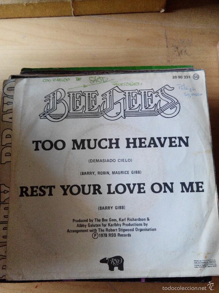 Discos de vinilo: BEE GEES - TOO MUCH HEAVEN - SINGLE VINILO - Foto 2