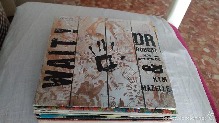 Discos de vinilo: ROBERT HOWARD & KYM MAZELLE - WAIT - Foto 1