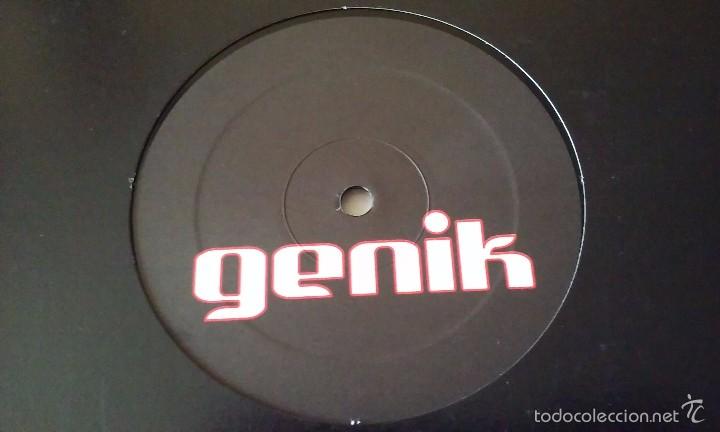 Discos de vinilo: Unknown Artist - Genik - 2001 - Foto 1