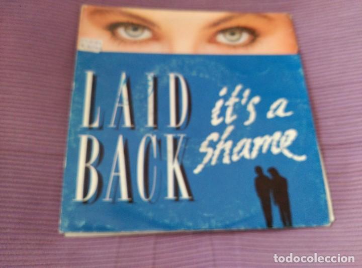 Discos de vinilo: LAID BACK LOTE 2 SINGLES - Foto 2