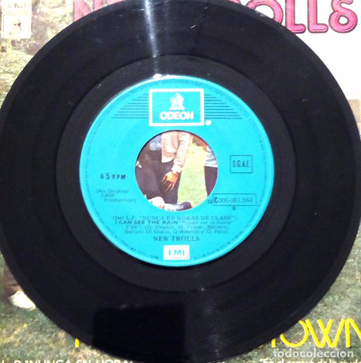 Discos de vinilo: SINGLE NEW TROLLS - ITS DOWNTOWN - EMI 1978. - Foto 4