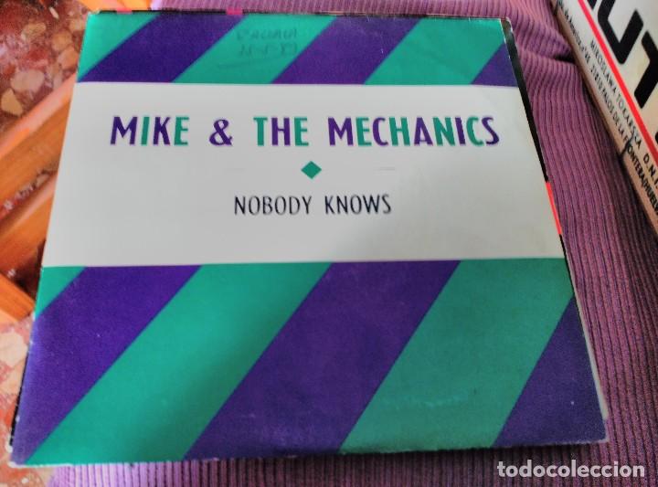 Discos de vinilo: MIKE + THE MECHANICS LOTE 8 SINGLES - Foto 3