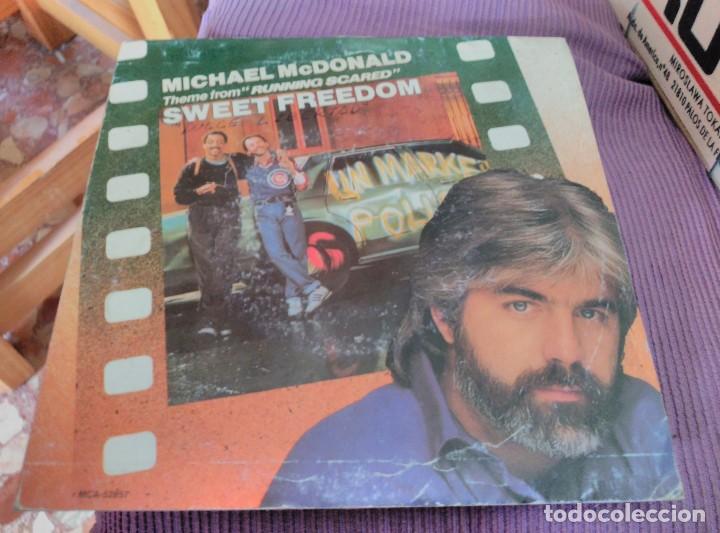 Discos de vinilo: MICHAEL Mc DONALD LOTE 3 SINGLES - Foto 4