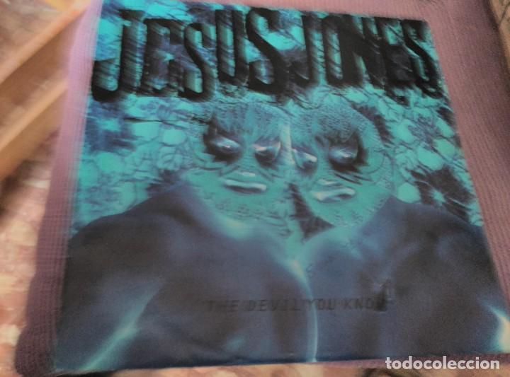 Discos de vinilo: JESUS JONES LOTE DOS SINGLES - Foto 3