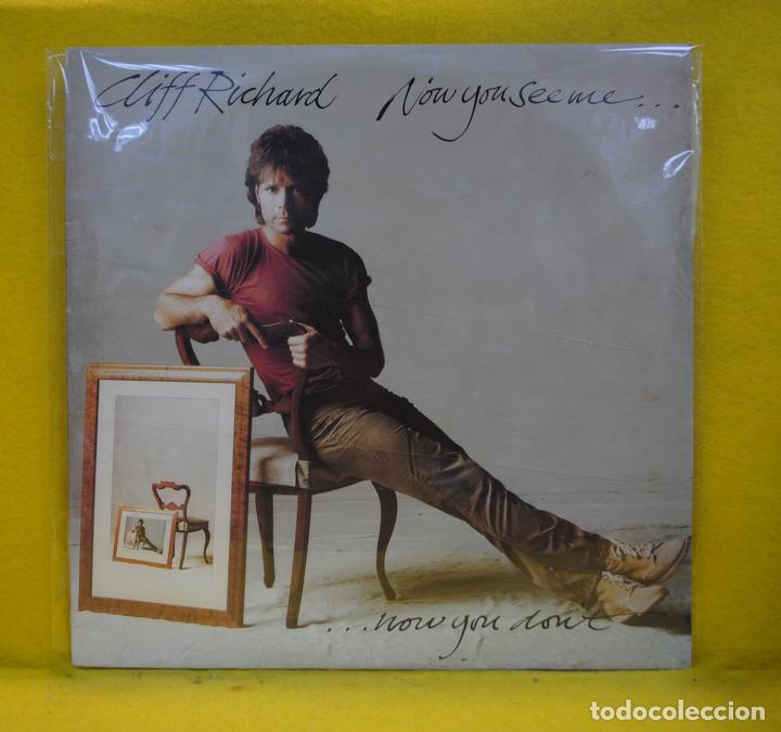 Discos de vinilo: CLIFF RICHARD - NOW YOU SEE ME - LP - Foto 1