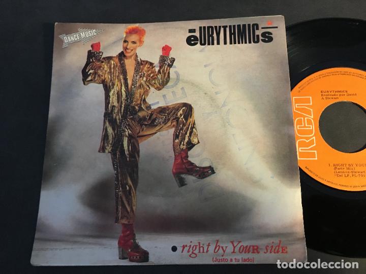 Discos de vinilo: EURYTHMICS (RIGHT BY YOUR SIDE) SINGLE ESPA&Ntilde;A 1983 (EPI2) - Foto 1