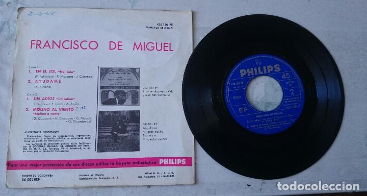 Discos de vinilo: FRANCISCO DE MIGUEL : EN EL SOL + 3 (PHILIPS  1967) - Foto 2
