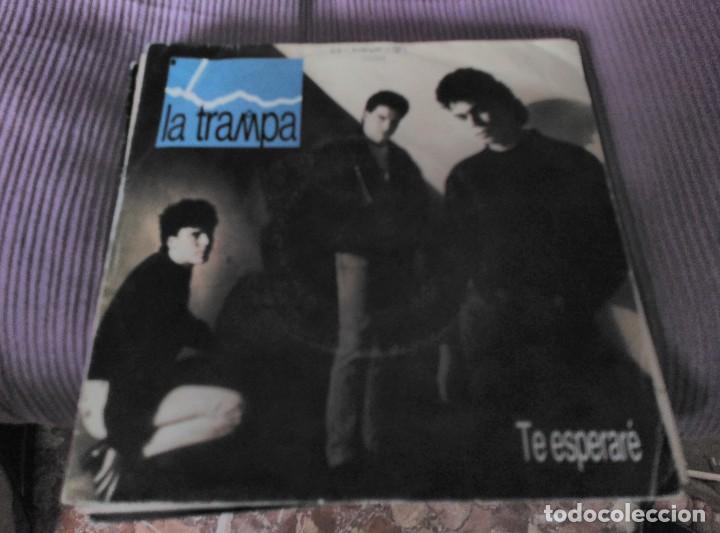 Discos de vinilo: LA TRAMPA LOTE 8 SINGLES - Foto 4
