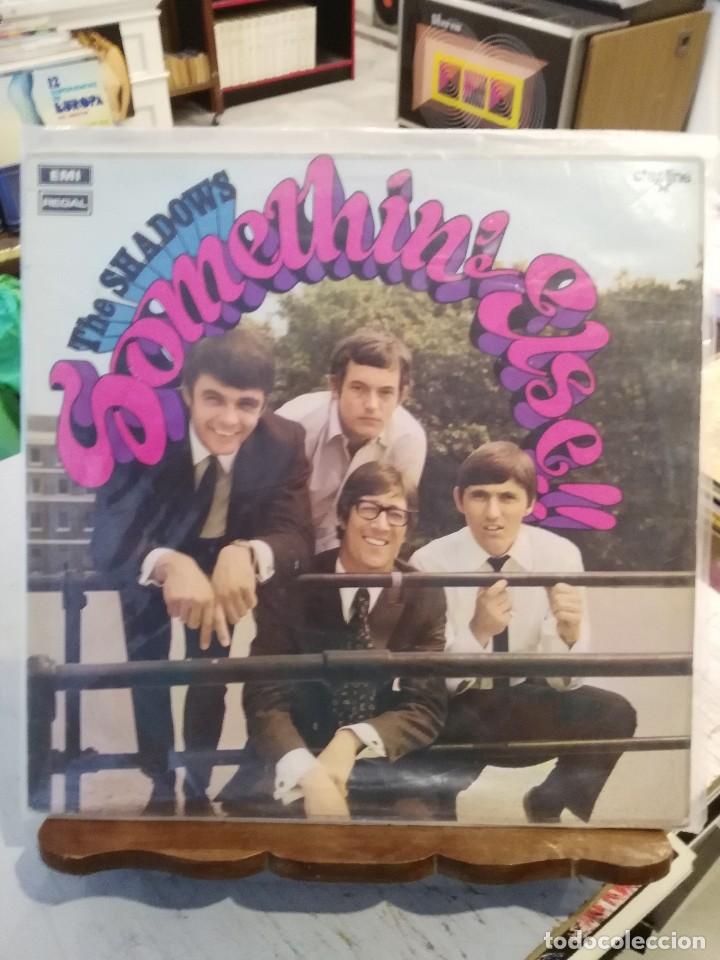 Discos de vinilo: The Shadows - Somethin&acute; Else!! - LP. - Foto 1