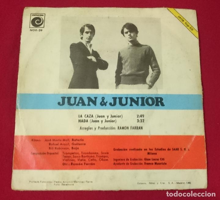 Discos de vinilo: Juan y Junior - La caza - Foto 2