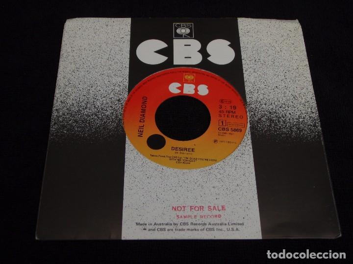 Discos de vinilo: NEIL DIAMOND  ( DESIREE - ONCE IN A WHILE )   1977-HOLANDA  SINGLE45   CBS - Foto 1