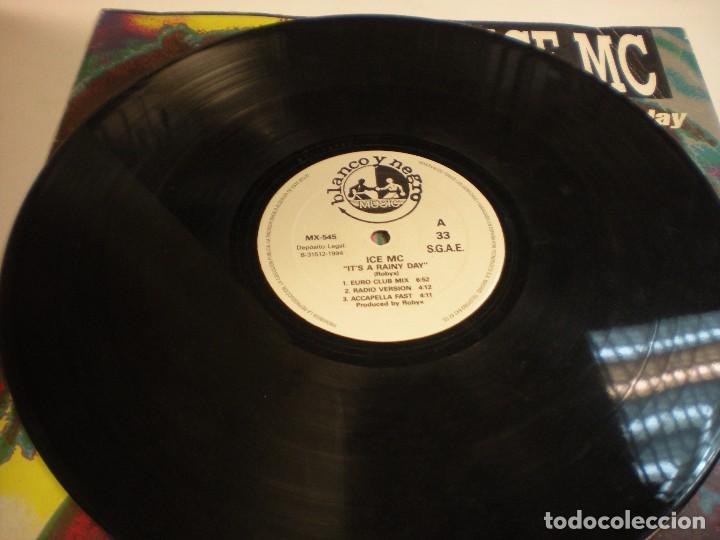 Discos de vinilo: ICE MC. IT&acute;S A RAINY DAY - Foto 3