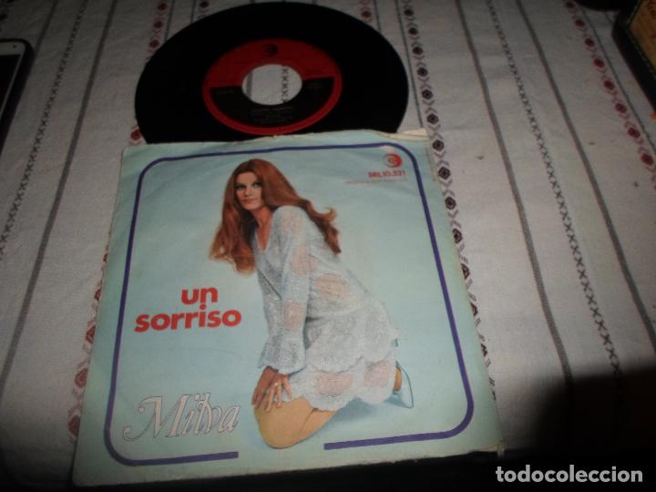 Discos de vinilo: MILVA UN SORRISO AMORE TENERO - Foto 1