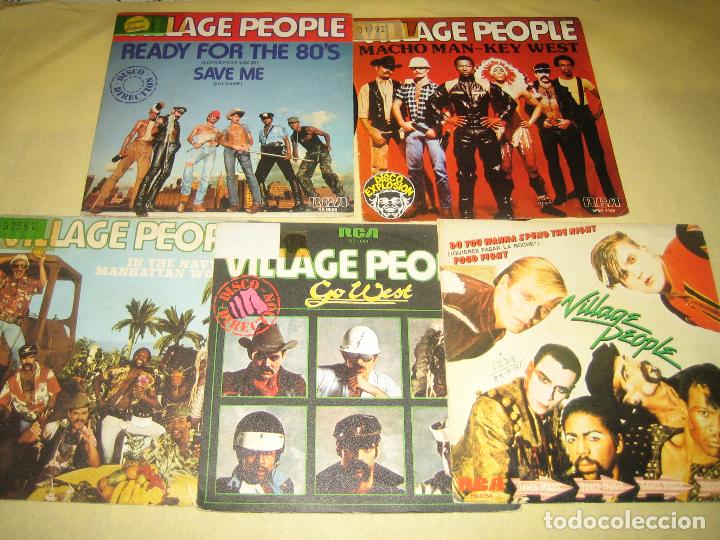 Discos de vinilo: LOTE DE 5 SINGLES VILLAGE PEOPLE - - Foto 1