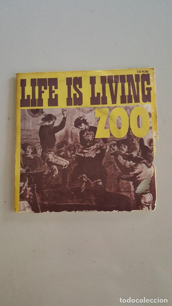 Discos de vinilo: Zoo  ?&ndash; Life Is Living - Foto 1