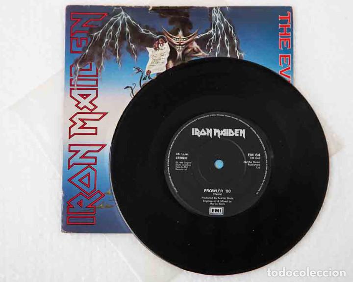 Discos de vinilo: IRON MAIDEN - The Evil that Men do. Vinilo 7p. - Foto 3