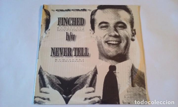 Discos de vinilo: Out Out - Finched / Never Tell - 1992 - Foto 1
