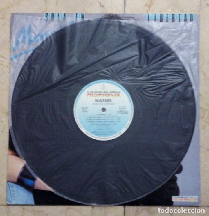 Discos de vinilo: LP MASSIEL - LIBERTAD - HISPAVOX 1984. - Foto 3