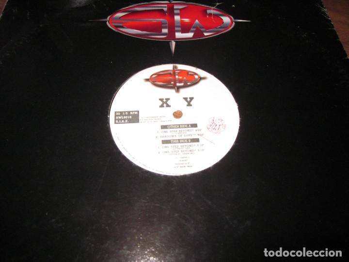 Discos de vinilo: X Y - One step beyond - Foto 2