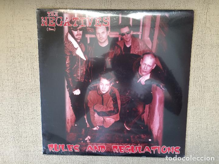 Discos de vinilo: THE NEGATIVES (Swe) -RULES AND REGULATIONS- (2002) LP DISCO VINILO - Foto 1