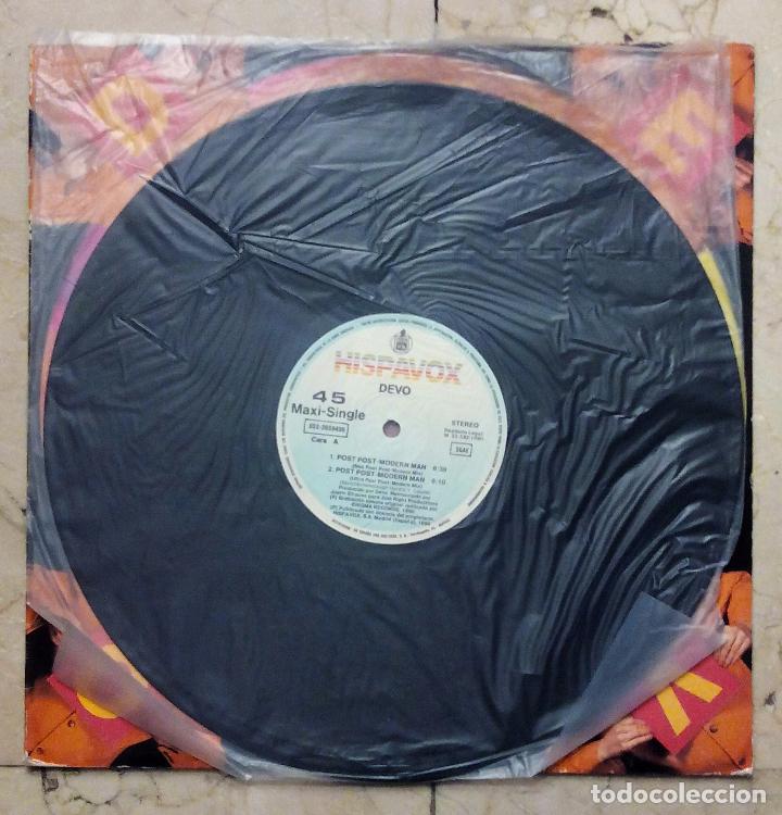 Discos de vinilo: MAXI SINGLE DEVO - POST POST-MODERN MAN - HISPAVOX 1990. - Foto 3